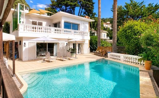 House in Sainte Catherine, Le Cannet, France 1