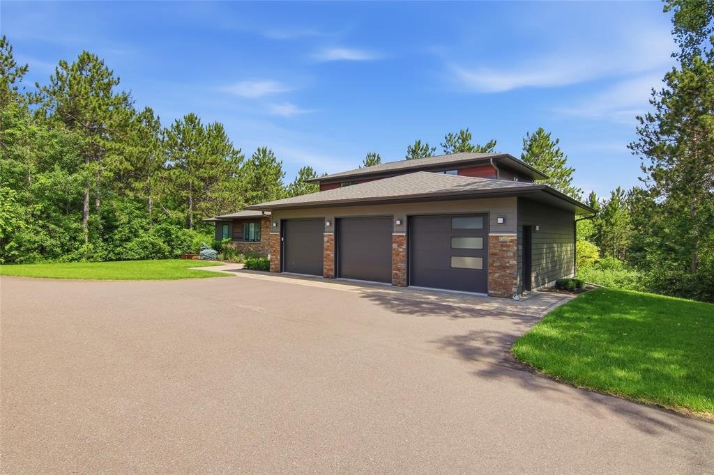 House in Eau Claire, Wisconsin, United States 4 - 18442255
