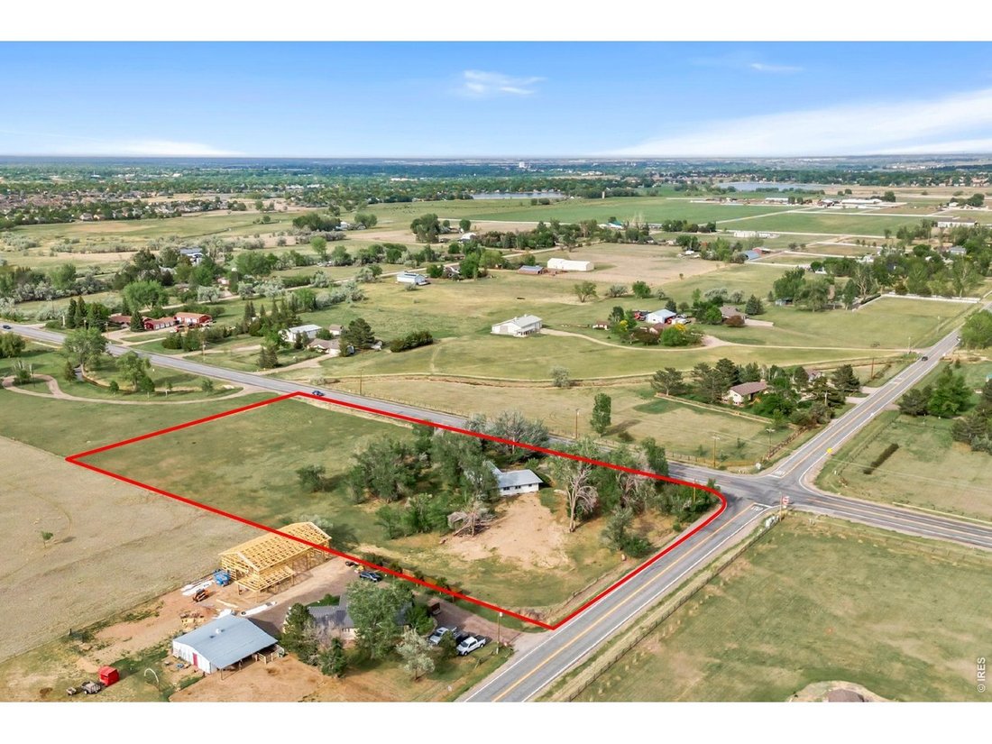 Berthoud, Colorado, United States 1 - 18439395