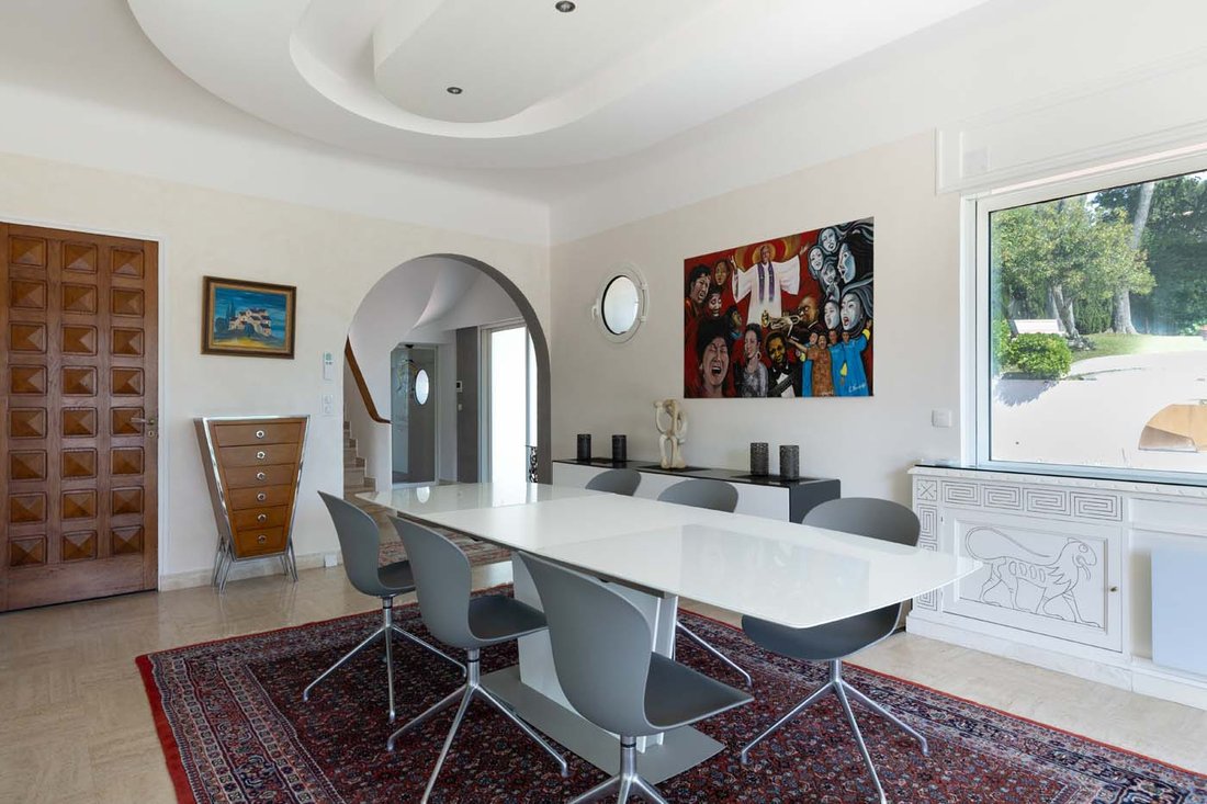 Villa in Saint Maymes-Lauvert, Antibes, France 5 - 18438333