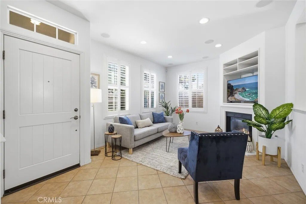 Condo in Tustin, California, United States 5 - 18442903