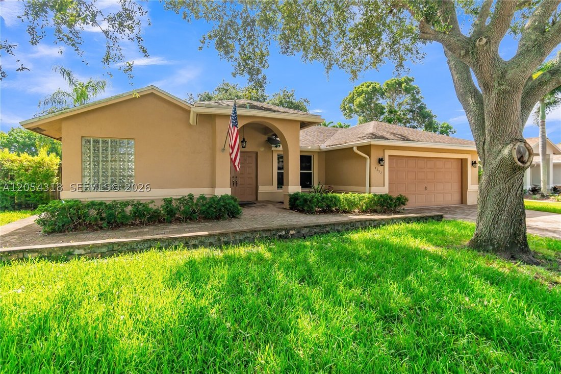 House in Davie, Florida, United States 2 - 18440045