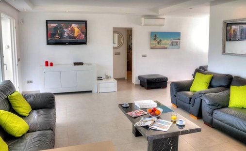 Villa in Estepona, Andalusia, Spain 1
