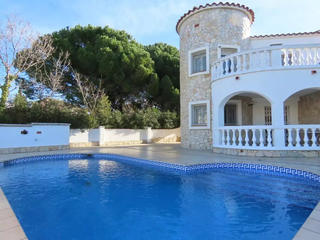 House in Empuriabrava, Catalonia, Spain 3 - 18439792