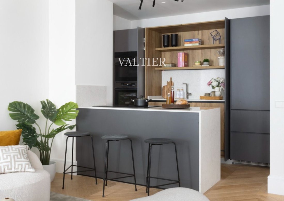 Apartment in Chamberi, Madrid, Spain 2 - 18427924
