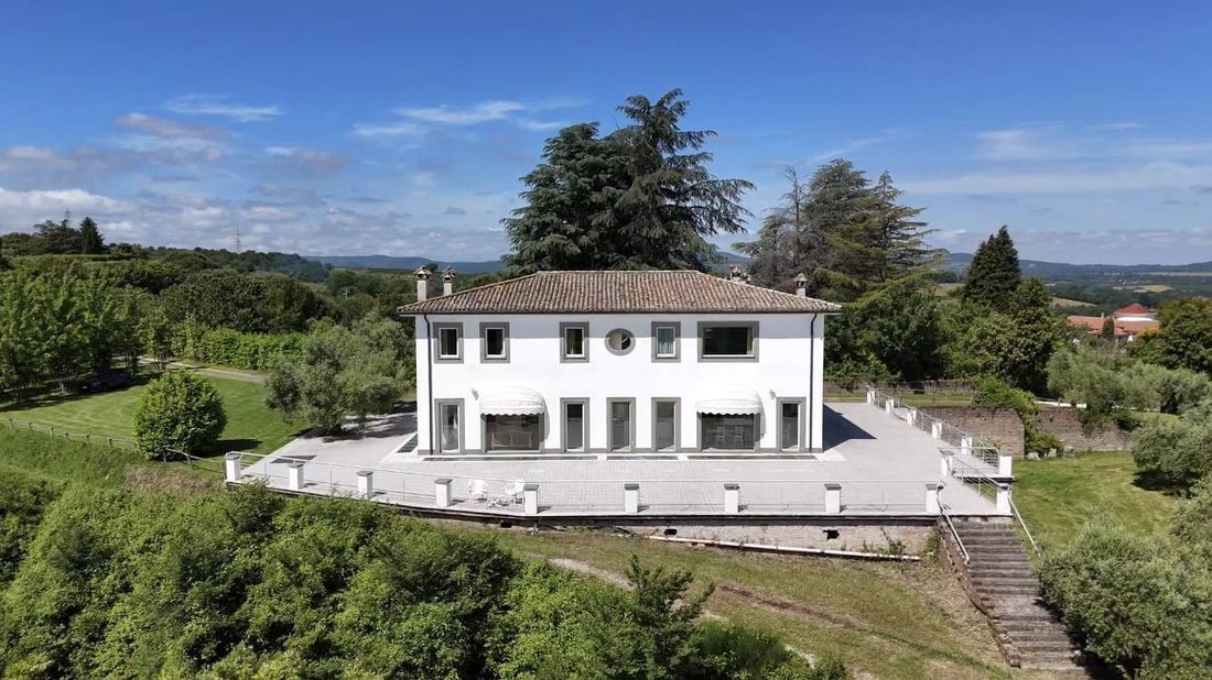 Villa in Bassano Romano, Lazio, Italy 2 - 18441503