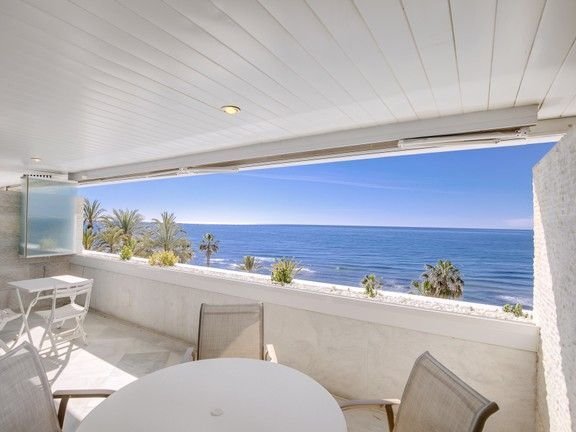 Apartment in Golden Mile, Andalusia, Spain 1 - 17398878