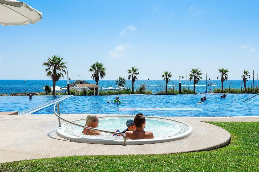 Apartment in Torrevieja, Valencian Community, Spain 4 - 18440456