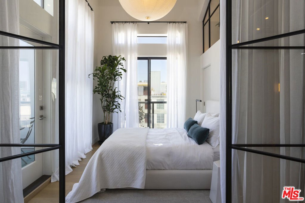 Condo in Marina del Rey, California, United States 5 - 18439189