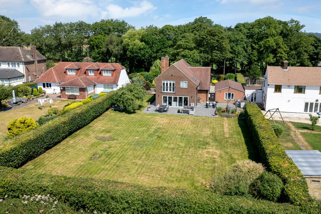 House in Nottinghamshire, England 2 - 18442810