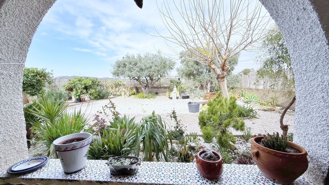 Apartment in Alicante, Valencian Community, Spain 2 - 18438296