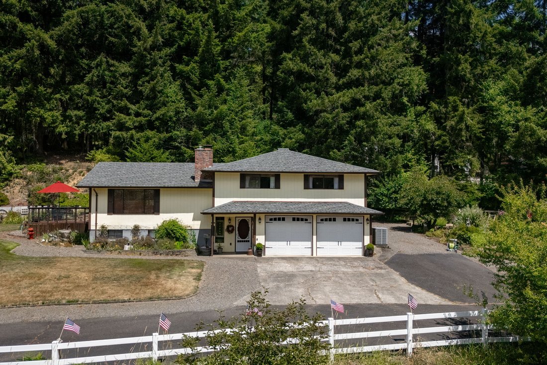 House in Centralia, Washington, United States 1 - 18438691