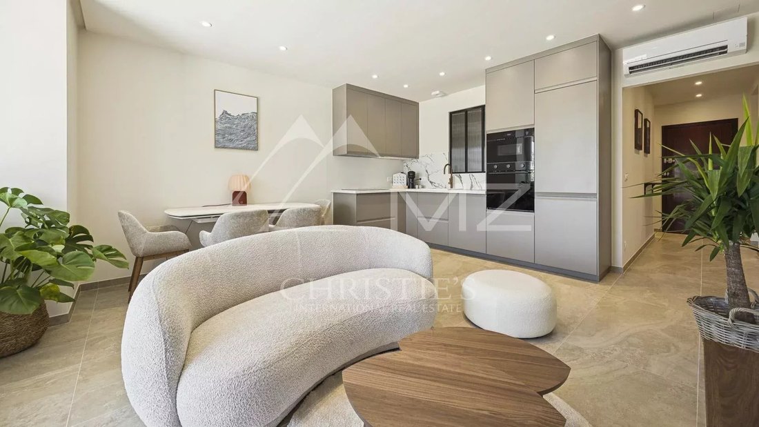 Apartment in La Californie, Cannes, France 1 - 18438178