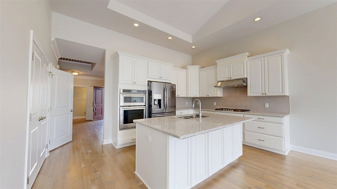 Condo in Ann Arbor, Michigan, United States 3 - 18442321