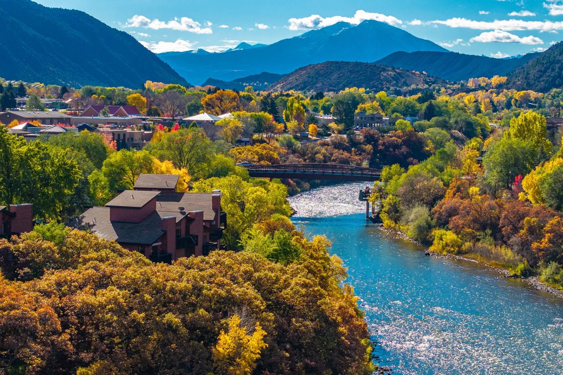 Condo in Glenwood Springs, Colorado, United States 2 - 18435347