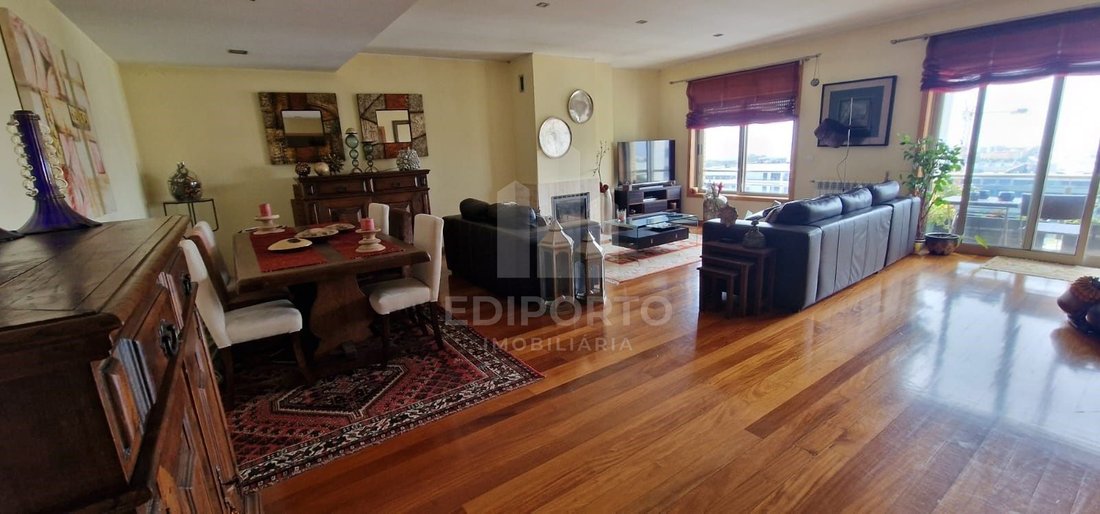 Apartment in Canidelo, Porto District, Portugal 1 - 18437741