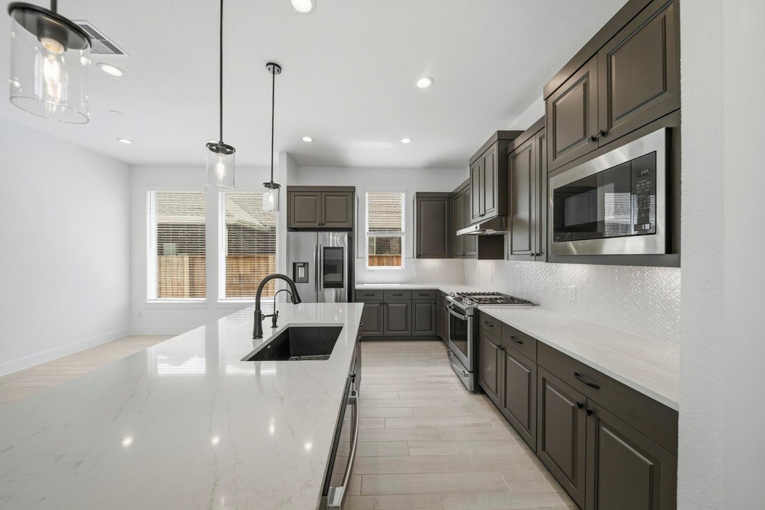 House in Katy, Texas, United States 5 - 18437421