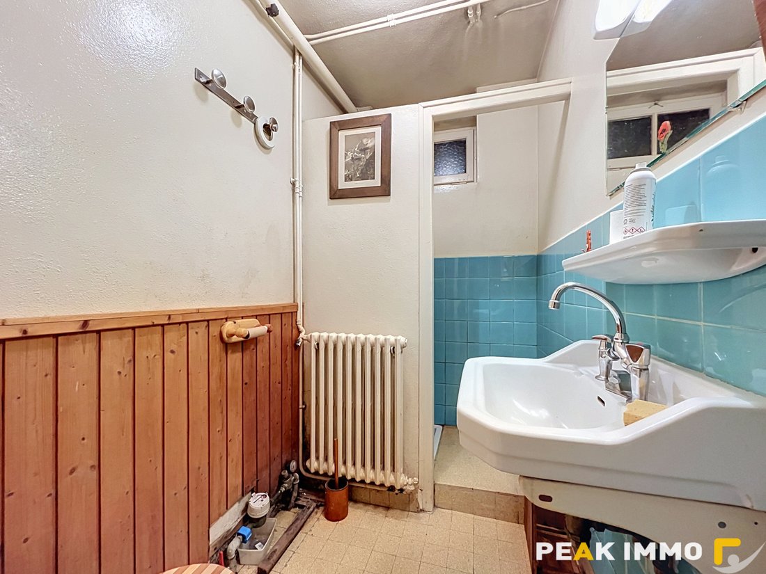 Chalet in Chamonix-Mont-Blanc, Auvergne-Rhône-Alpes, France 4 - 18440937