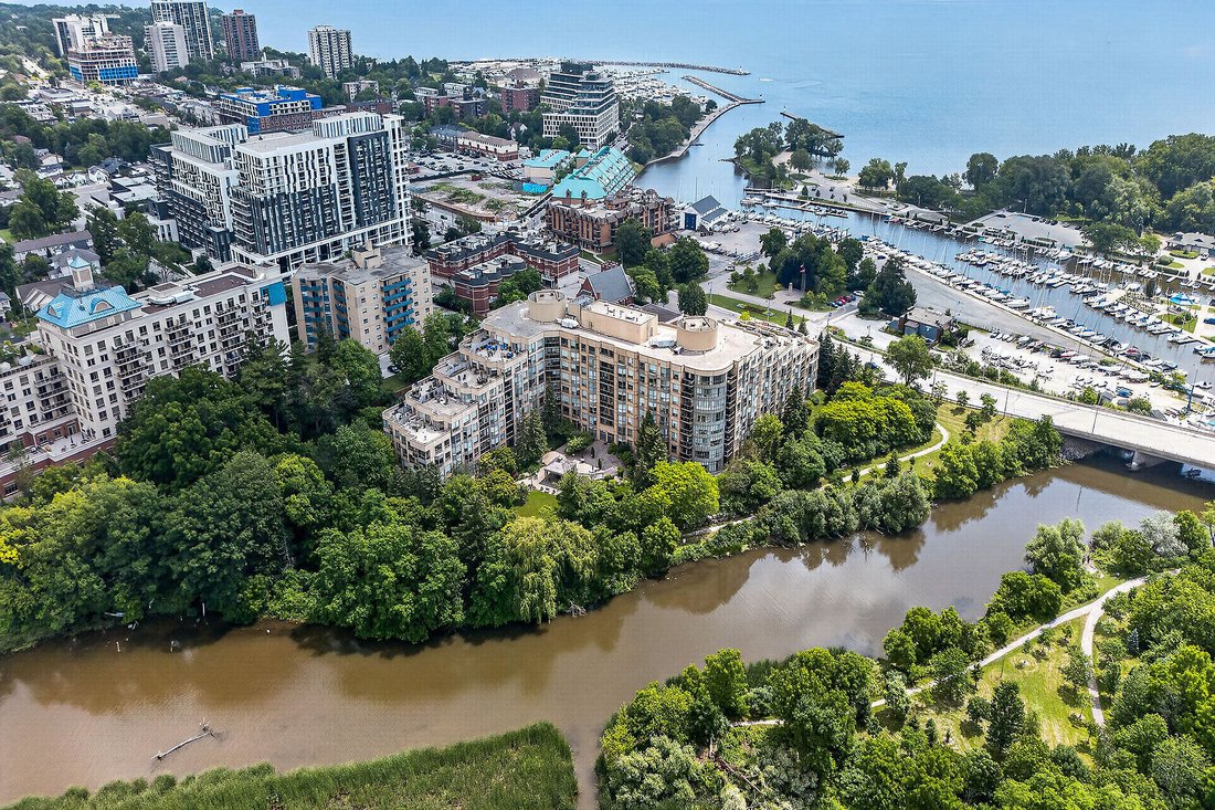 Appartement à Oakville, Ontario, Canada 2 - 18441954