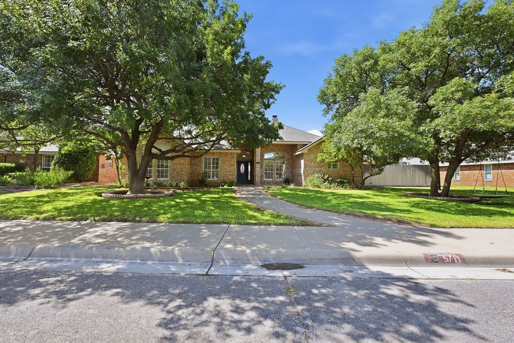 House in Midland, Texas, United States 2 - 18436373