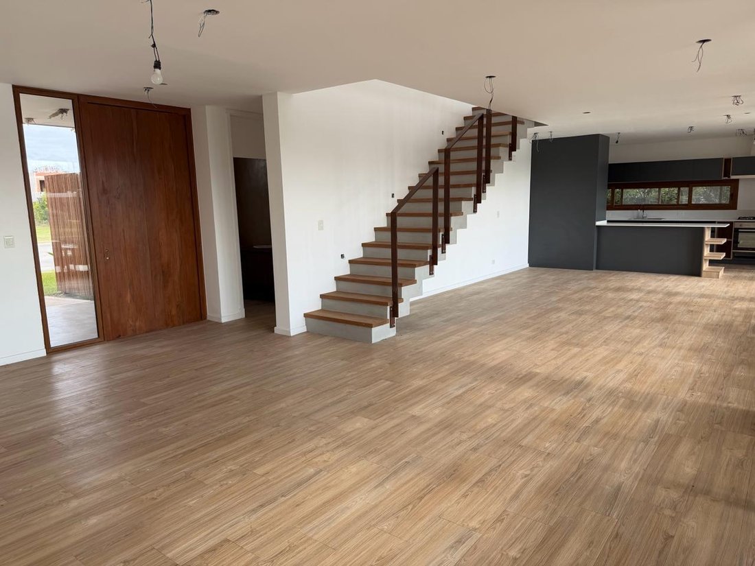 House in Tigre, Buenos Aires Province, Argentina 4 - 18435576
