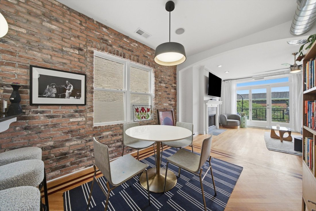 Condo in Chicago, Illinois, United States 3 - 18437365