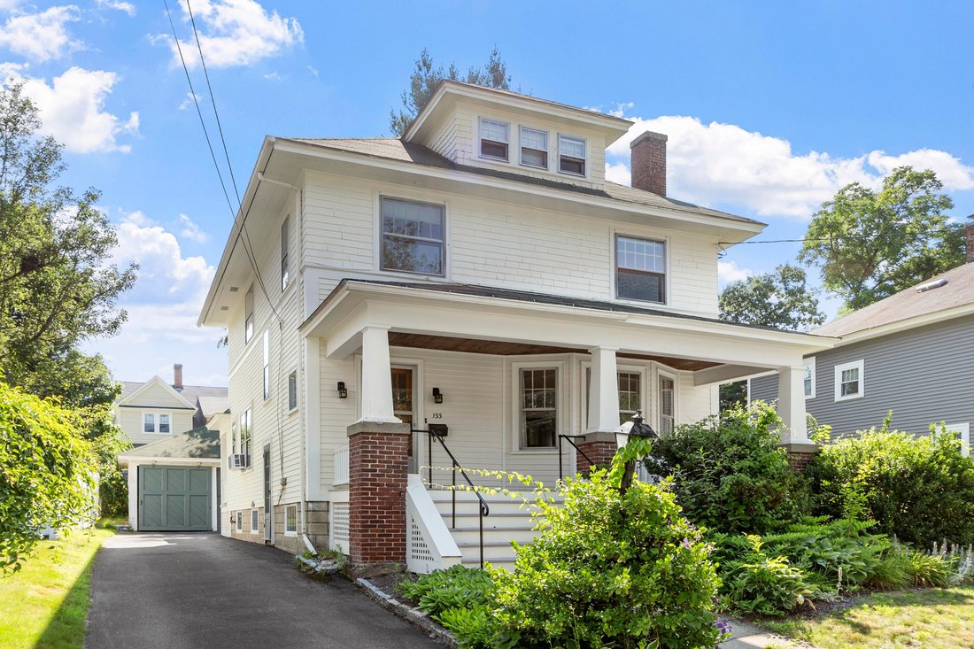 House in Manchester, New Hampshire, United States 1 - 18437859