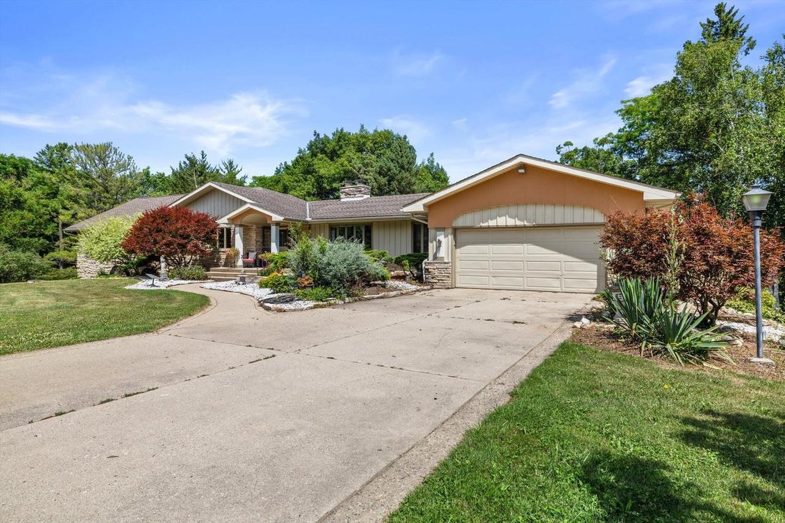 House in Watertown, Wisconsin, United States 3 - 18442245