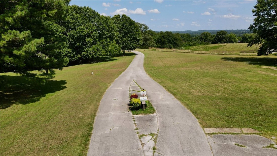 House in Springdale, Arkansas, United States 2 - 18435977