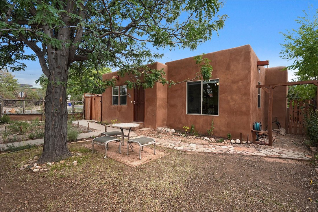 House in Santa Fe, New Mexico, United States 1 - 18438857