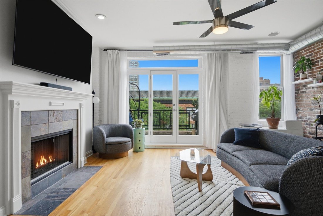 Condo in Chicago, Illinois, United States 5 - 18437365
