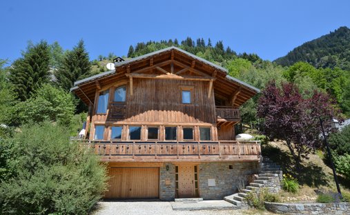 House in Champagny-en-Vanoise, Auvergne-Rhône-Alpes, France 1