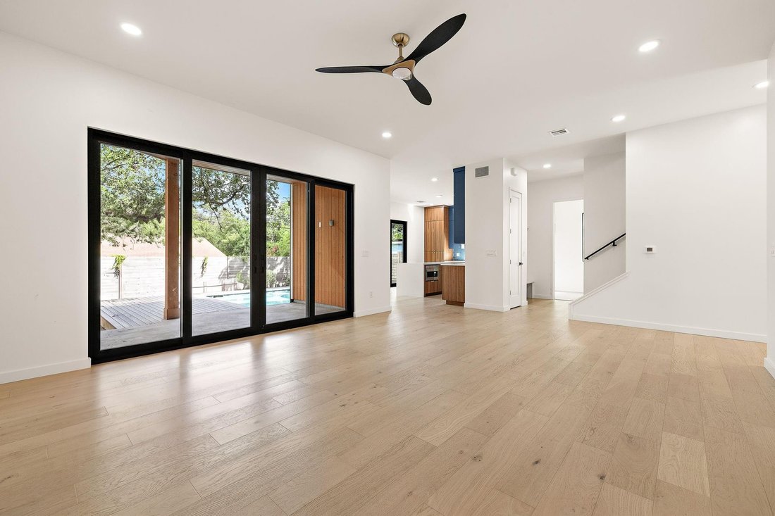 House in Austin, Texas, United States 5 - 18436940
