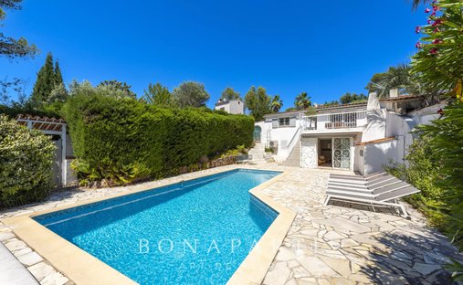 House in Tour de Mare, Frejus, France 1