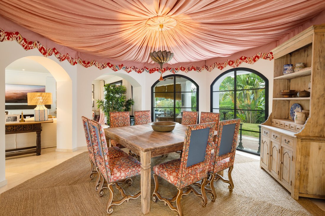 Villa in La Quinta, Benahavis, Andalusia 5 - 18436205