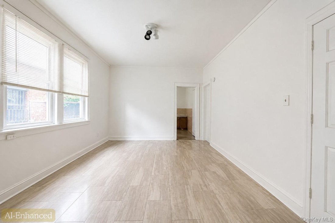 Apartment in New York, New York, United States 5 - 18443063