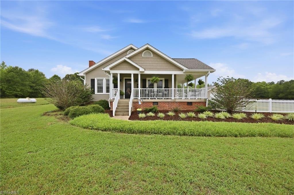 House in Elon, North Carolina, United States 3 - 18436190