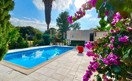 House in Montesquieu-des-Alberes, Occitania, France 1