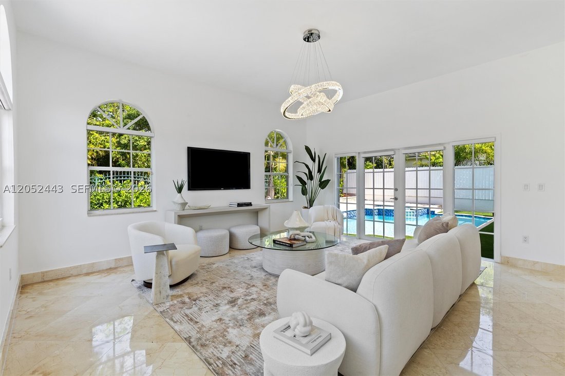 House in Miami, Florida, United States 5 - 18436505