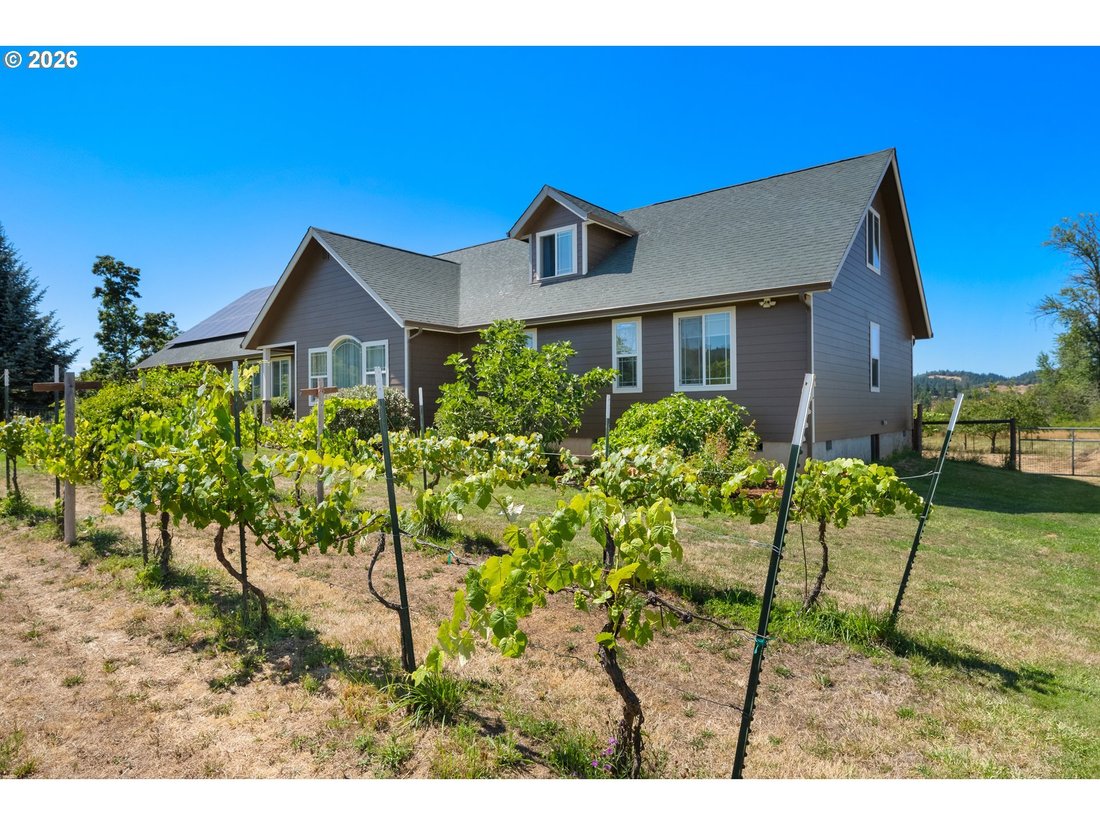 House in Sutherlin, Oregon, United States 4 - 18442676