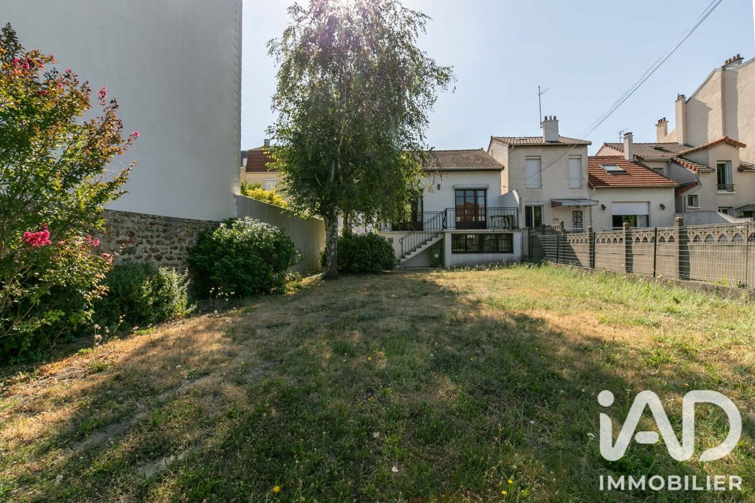 House in Fontenay-sous-Bois, Ile-de-France, France 3 - 18438581
