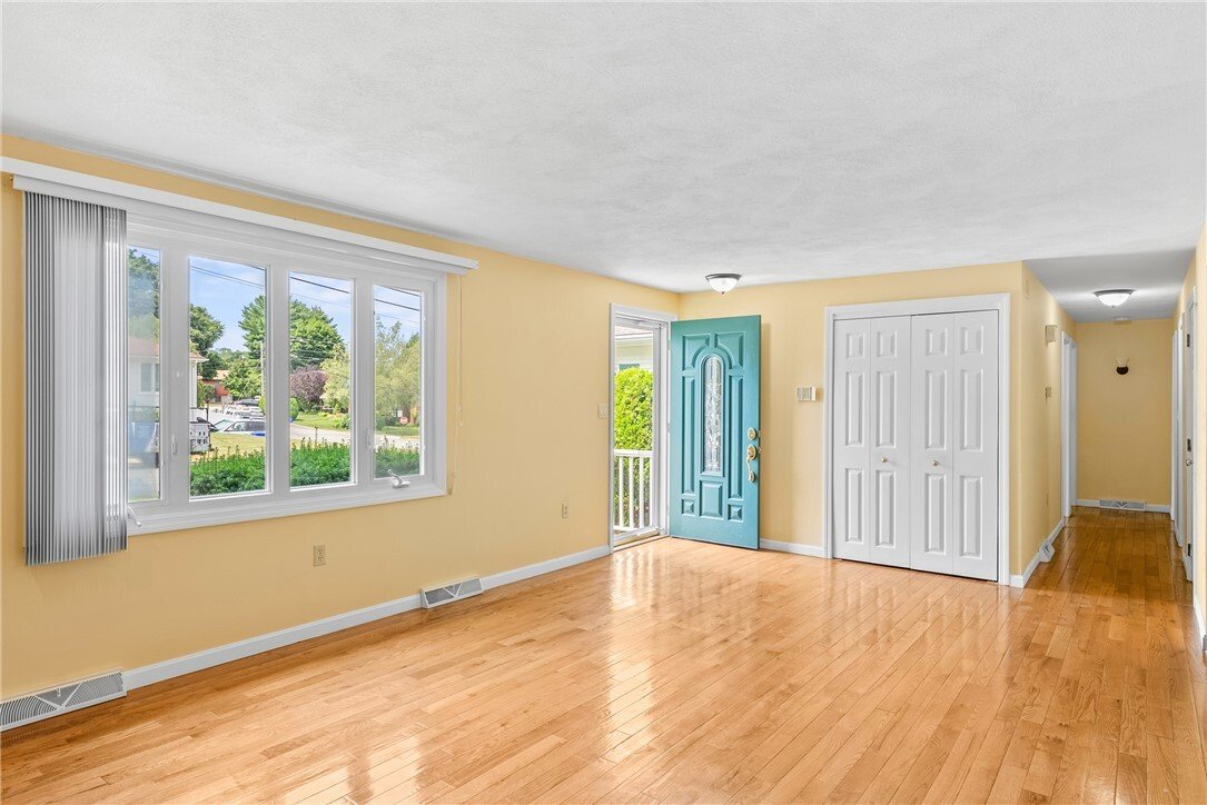 House in North Providence, Rhode Island, United States 4 - 18436044