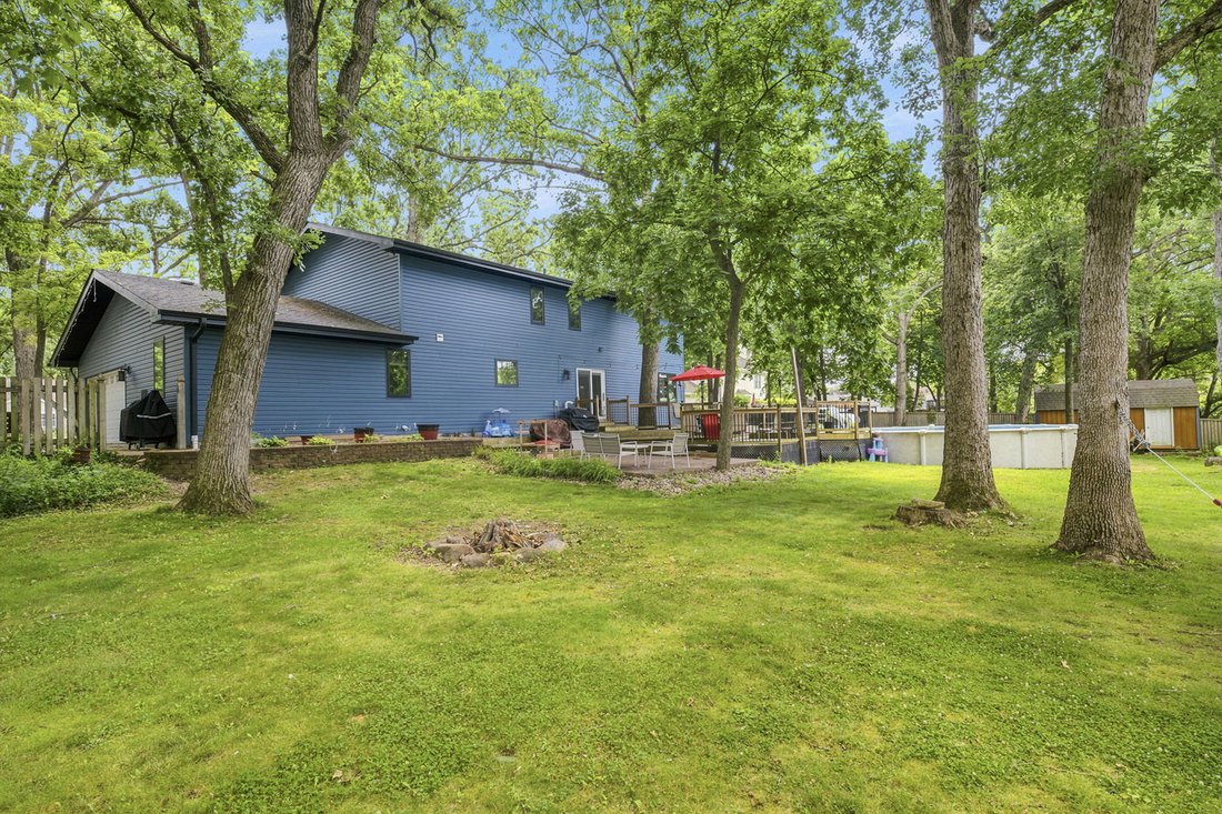 House in Joliet, Illinois, United States 3 - 18440298