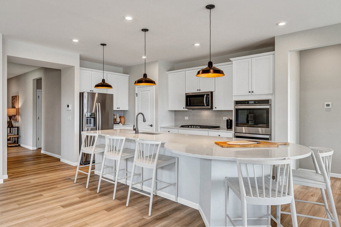 House in Lindenhurst, Illinois, United States 4 - 18440239