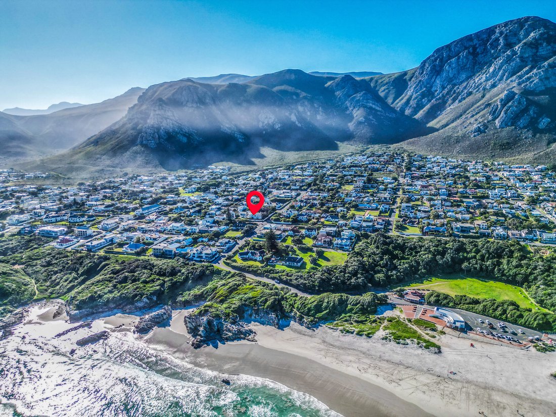 Country House in Overstrand Local Municipality, Western Cape, South Africa 4 - 18435114