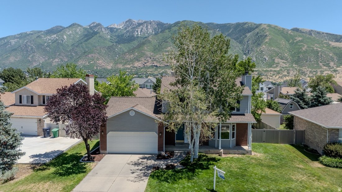 House in Sandy, Utah, United States 3 - 18439334