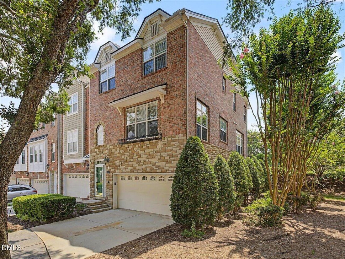 Townhouse in Raleigh, North Carolina, United States 1 - 18440101