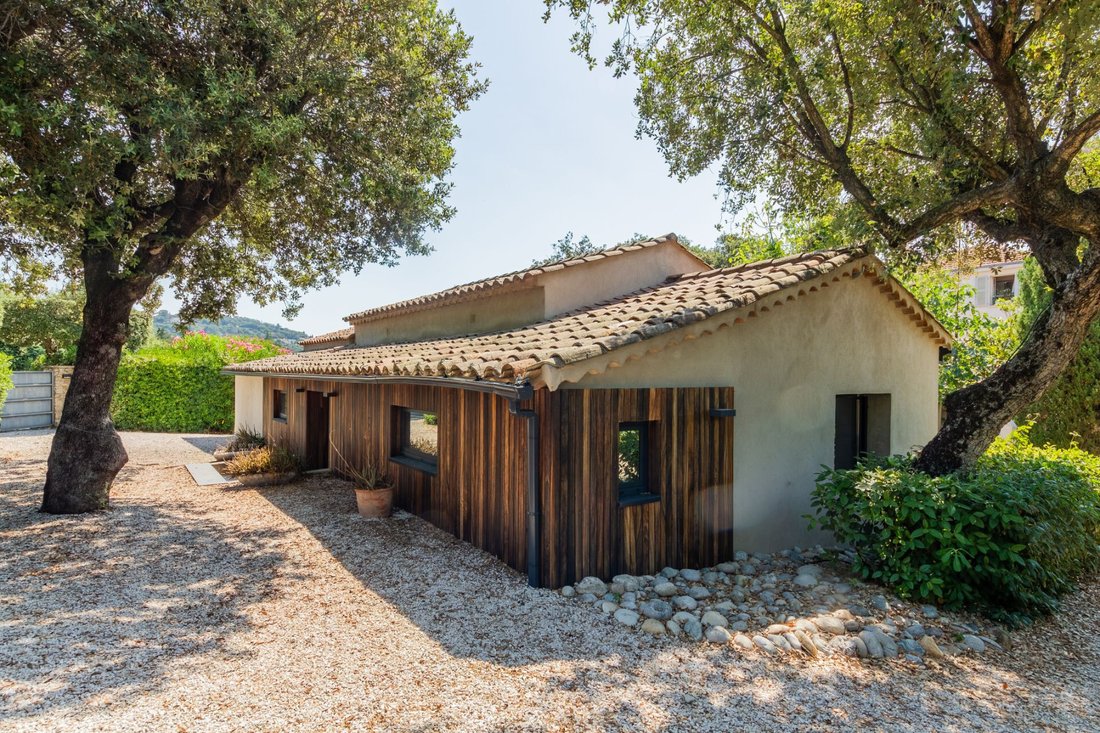 Villa in Grimaud, Provence-Alpes-Côte d'Azur, France 4 - 18437759