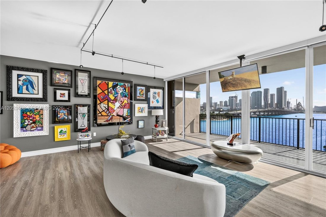 Condo in Miami Beach, Florida, United States 2 - 18440588