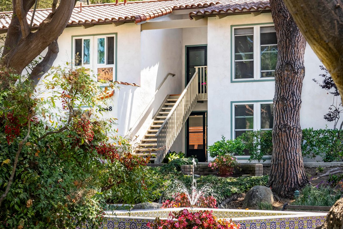 Condo in Santa Barbara, California, United States 2 - 18441991